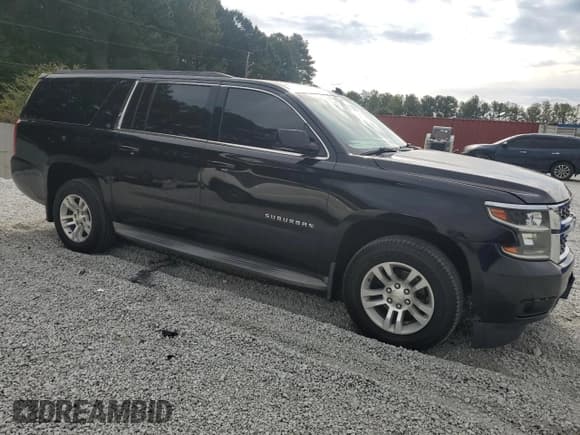 ✅ 2015 Chevrolet Suburban LT • VIN: 1GNSKJKC6FR256106 • Lot: 74512354. Wystawiony na Copart z przebiegiem 213 776 mil. Bezpłatny archiwum sprzedaży aukcyjnych z USA i szczegółowy raport historii pojazdu na DreamBid. Zdjęcie 4.