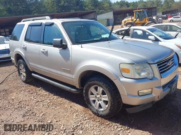✅ 2007 Ford Explorer XLT • VIN: 1FMEU63EX7UB74516 • Лот: 43433565. Опубликован ранее на IAAI с пробегом 237 174 миль. Бесплатный доступ к архиву аукционных продаж из США и подробный отчёт об истории автомобиля на DreamBid. Изображение 1.