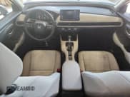 ✅ 2024 Honda HR-V LX • VIN: 3CZRZ2H32RM715809 • Lot: 81972495. Listed on Copart with 22,594 mi. Free auction sales archive from the USA and detailed vehicle history report at DreamBid. Image 8.