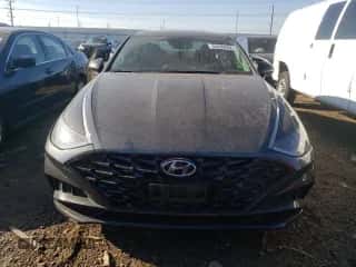 2021 Hyundai Sonata SEL z VIN 5NPEL4JA4MH095862, wystawiony jako Copart lot #68409262 z przebiegiem 8 562 mil mil oraz . Historia ofert i sprzedaży dostępna na DreamBid. Obrazek 5.