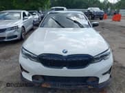 ✅ 2020 BMW 3 Series 330i • VIN: 3MW5R1J06L8B07836 • Lot: 42217006. Listed on IAAI with 61,011 mi. Free auction sales archive from the USA and detailed vehicle history report at DreamBid. Image 12.