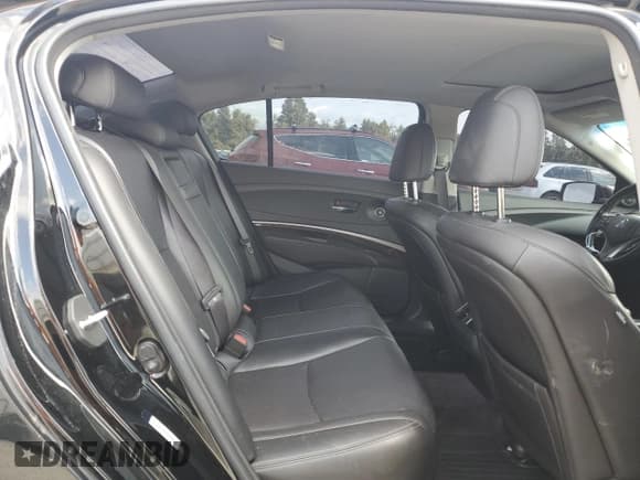 ✅ 2017 Acura RLX Technology • VIN: JH4KC1F5XHC000136 • Lot: 72241244. Listed on Copart with 76,499 mi. Free auction sales archive from the USA and detailed vehicle history report at DreamBid. Image 10.