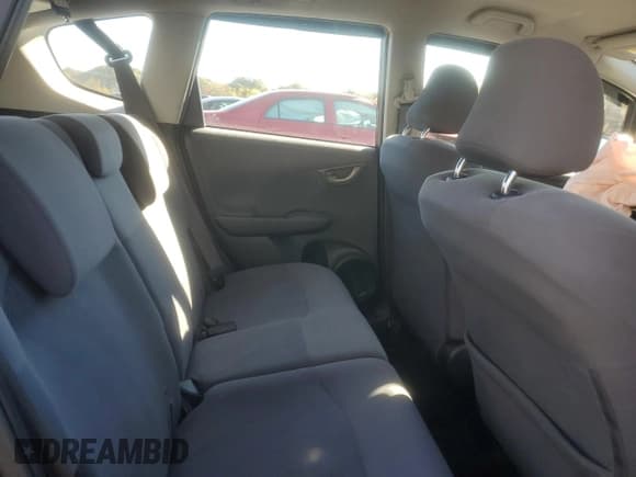 ✅ 2011 Honda Fit • VIN: JHMGE8G37BS007466 • Lot: 85686895. Listed on Copart with 179,298 mi. Free auction sales archive from the USA and detailed vehicle history report at DreamBid. Image 10.