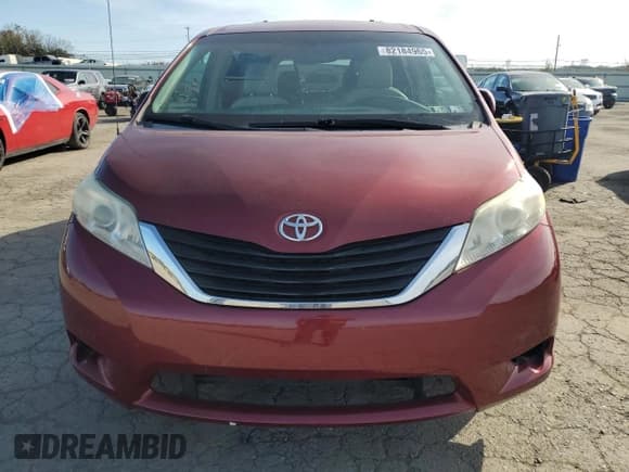✅ 2012 Toyota Sienna LE AAS • VIN: 5TDKK3DCXCS278253 • Lot: 82184965. Listed on Copart with 155,016 mi. Free auction sales archive from the USA and detailed vehicle history report at DreamBid. Image 5.