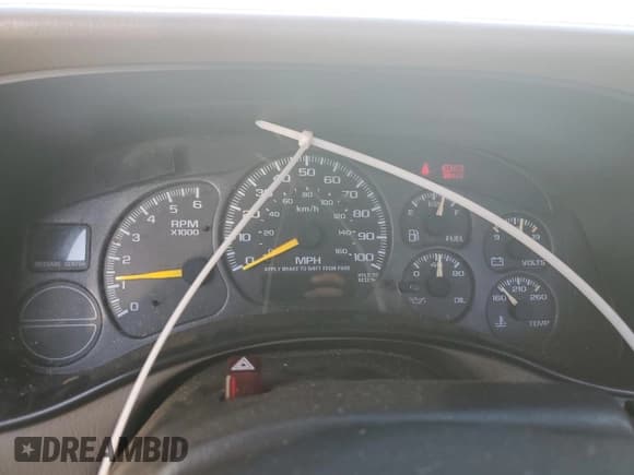 ✅ 2000 Chevrolet Silverado 1500 • VIN: 1GCEK14VXYE361973 • Лот: 89648195. Опубликован ранее на Copart с пробегом 255 500 миль. Бесплатный доступ к архиву аукционных продаж из США и подробный отчёт об истории автомобиля на DreamBid. Изображение 9.