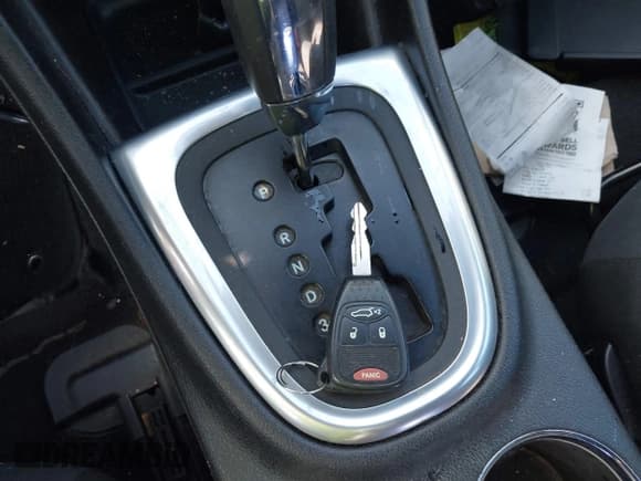 ✅ 2014 Dodge Avenger SE • VIN: 1C3CDZAB8EN215713 • Лот: 41352986. Опубликован ранее на IAAI с пробегом 119 201 миль. Бесплатный доступ к архиву аукционных продаж из США и подробный отчёт об истории автомобиля на DreamBid. Изображение 11.