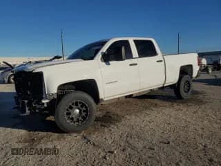 ✅ 2015 Chevrolet Silverado 2500HD Work Truck • VIN: 1GC1KUEG8FF136121 • Lot: 92112415. Wystawiony na Copart z przebiegiem 298 083 mil. Bezpłatny archiwum sprzedaży aukcyjnych z USA i szczegółowy raport historii pojazdu na DreamBid. Zdjęcie 1.