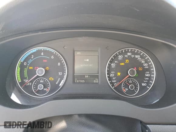 ✅ 2014 Volkswagen Jetta Hybrid • VIN: 3VW637AJ4EM332042 • Lot: 80294845. Wystawiony na Copart z przebiegiem 137 705 mil. Bezpłatny archiwum sprzedaży aukcyjnych z USA i szczegółowy raport historii pojazdu na DreamBid. Zdjęcie 9.