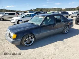 ✅ 1992 Mercedes-Benz 400 E • VIN: WDBEA34E7NB834951 • Лот: 80116135. Опубликован ранее на Copart с пробегом 200 060 миль. Бесплатный доступ к архиву аукционных продаж из США и подробный отчёт об истории автомобиля на DreamBid. Изображение 1.