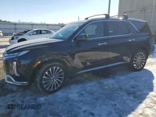 ✅ 2023 Hyundai Palisade Calligraphy • VIN: KM8R7DGE2PU567952 • Лот: 89200885. Опубликован ранее на Copart с пробегом 26 899 миль. Бесплатный доступ к архиву аукционных продаж из США и подробный отчёт об истории автомобиля на DreamBid. Изображение 1.