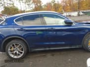 ✅ 2018 Alfa Romeo Stelvio Ti • VIN: ZASFAKBN1J7B92282 • Lot: 43473684. Wystawiony na IAAI z przebiegiem 62 756 mil. Bezpłatny archiwum sprzedaży aukcyjnych z USA i szczegółowy raport historii pojazdu na DreamBid. Zdjęcie 13.