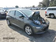 ✅ 2021 Chevrolet Bolt EV LT • VIN: 1G1FY6S07M4108853 • Lot: 54014165. Wystawiony na Copart z przebiegiem Nie podano. Bezpłatny archiwum sprzedaży aukcyjnych z USA i szczegółowy raport historii pojazdu na DreamBid. Zdjęcie 4.