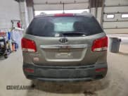 ✅ 2013 Kia Sorento LX • VIN: 5XYKTDA26DG348716 • Lot: 94123325. Listed on Copart with 221,361 mi. Free auction sales archive from the USA and detailed vehicle history report at DreamBid. Image 6.