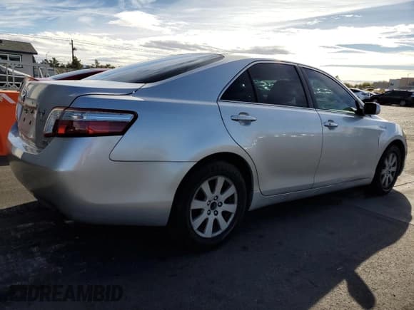 ✅ 2007 Toyota Camry • VIN: JTNBB46K973041346 • Lot: 93275275. Wystawiony na Copart z przebiegiem 185 317 mil. Bezpłatny archiwum sprzedaży aukcyjnych z USA i szczegółowy raport historii pojazdu na DreamBid. Zdjęcie 3.