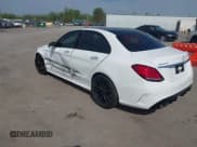 ✅ 2019 Mercedes-Benz C 43 AMG • VIN: 55SWF6EB6KU304488 • Lot: 42007033. Wystawiony na IAAI z przebiegiem 55 496 mil. Bezpłatny archiwum sprzedaży aukcyjnych z USA i szczegółowy raport historii pojazdu na DreamBid. Zdjęcie 3.