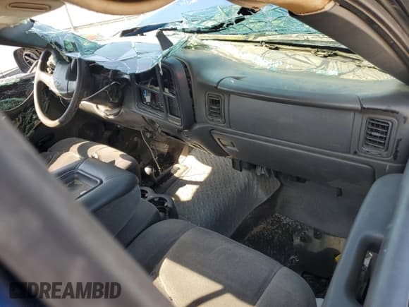 ✅ 2004 Chevrolet Silverado 1500 Work Truck • VIN: 1GCEK14T44Z218082 • Lot: 80133765. Listed on Copart with 249,198 mi. Free auction sales archive from the USA and detailed vehicle history report at DreamBid. Image 8.