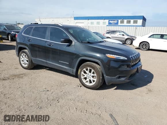 ✅ 2014 Jeep Cherokee Latitude • VIN: 1C4PJMCB1EW230831 • Lot: 70687215. Wystawiony na Copart z przebiegiem 66 909 mil. Bezpłatny archiwum sprzedaży aukcyjnych z USA i szczegółowy raport historii pojazdu na DreamBid. Zdjęcie 4.