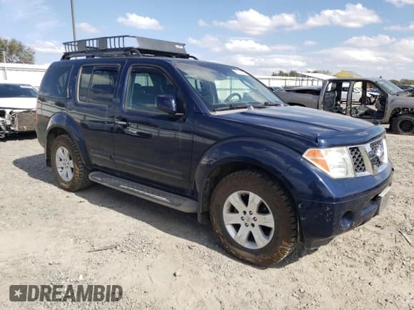 ✅ 2006 Nissan Pathfinder SE Off Road • VIN: 5N1AR18W46C646878 • Lot: 82276735. Wystawiony na Copart z przebiegiem 217 237 mil. Bezpłatny archiwum sprzedaży aukcyjnych z USA i szczegółowy raport historii pojazdu na DreamBid. Zdjęcie 4.