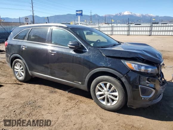 ✅ 2017 Kia Sorento LX • VIN: 5XYPGDA53HG209816 • Лот: 86523605. Опубликован ранее на Copart с пробегом 95 286 миль. Бесплатный доступ к архиву аукционных продаж из США и подробный отчёт об истории автомобиля на DreamBid. Изображение 4.