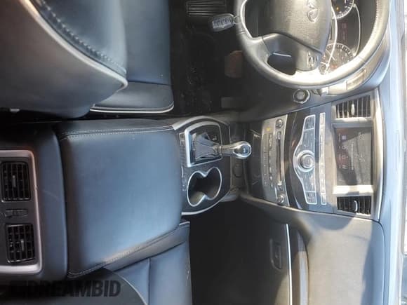 ✅ 2020 Infiniti QX60 Pure • VIN: 5N1DL0MN3LC514213 • Lot: 49031565. Listed on Copart with 103,459 mi. Free auction sales archive from the USA and detailed vehicle history report at DreamBid. Image 8.