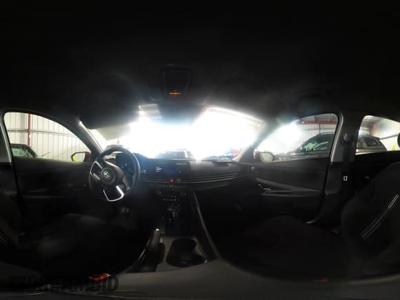 ✅ 2024 Hyundai Elantra SEL • VIN: KMHLM4DG6RU698759 • Lot: 41481310. Listed on IAAI with 9,739 mi. Free auction sales archive from the USA and detailed vehicle history report at DreamBid. Image 18.