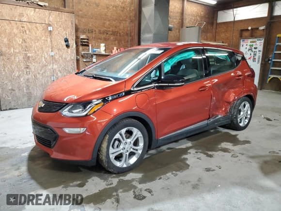 ✅ 2020 Chevrolet Bolt EV LT • VIN: 1G1FY6S06L4117350 • Lot: 49229825. Wystawiony na Copart z przebiegiem 30 049 mil. Bezpłatny archiwum sprzedaży aukcyjnych z USA i szczegółowy raport historii pojazdu na DreamBid. Zdjęcie 1.