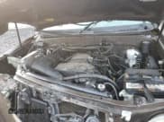 ✅ 2001 Toyota Sequoia SR5 • VIN: 5TDBT44A71S024871 • Лот: 89553715. Опубликован ранее на Copart с пробегом 285 077 миль. Бесплатный доступ к архиву аукционных продаж из США и подробный отчёт об истории автомобиля на DreamBid. Изображение 12.