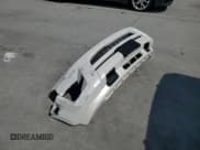 ✅ 2015 Ford Expedition XLT • VIN: 1FMJU1HT1FEF32961 • Lot: 69435645. Wystawiony na Copart z przebiegiem 119 488 mil. Bezpłatny archiwum sprzedaży aukcyjnych z USA i szczegółowy raport historii pojazdu na DreamBid. Zdjęcie 13.