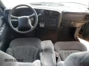 ✅ 2002 Chevrolet S-10 LS • VIN: 1GCDT19WX28203312 • Лот: 50012275. Опубликован ранее на Copart с пробегом 253 514 миль. Бесплатный доступ к архиву аукционных продаж из США и подробный отчёт об истории автомобиля на DreamBid. Изображение 8.