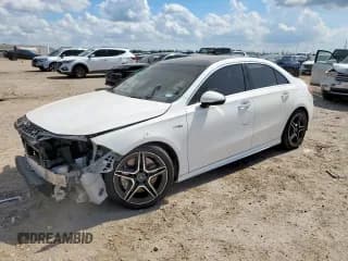 ✅ 2020 Mercedes-Benz A 35 AMG • VIN: W1K3G5BB4LJ231346 • Лот: 82275765. Опубликован ранее на Copart с пробегом 53 992 миль. Бесплатный доступ к архиву аукционных продаж из США и подробный отчёт об истории автомобиля на DreamBid. Изображение 1.