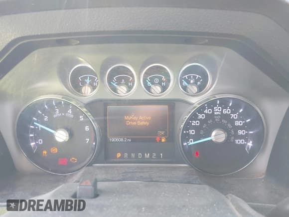 ✅ 2012 Ford F-250 XL • VIN: 1FT7W2B65CEC25578 • Lot: 43572341. Wystawiony na IAAI z przebiegiem 190 608 mil. Bezpłatny archiwum sprzedaży aukcyjnych z USA i szczegółowy raport historii pojazdu na DreamBid. Zdjęcie 7.