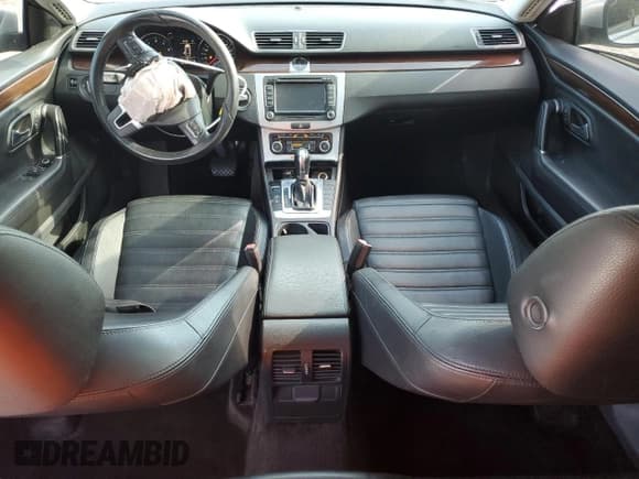 ✅ 2012 Volkswagen CC Lux Plus • VIN: WVWHP7AN6CE523970 • Lot: 49100765. Listed on Copart with 171,091 mi. Free auction sales archive from the USA and detailed vehicle history report at DreamBid. Image 8.