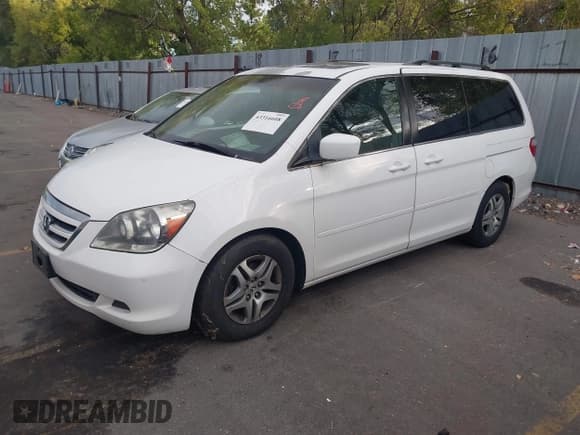 ✅ 2006 Honda Odyssey EX-L • VIN: 5FNRL38726B459932 • Лот: 43316608. Опубликован ранее на IAAI с пробегом 219 432 миль. Бесплатный доступ к архиву аукционных продаж из США и подробный отчёт об истории автомобиля на DreamBid. Изображение 2.