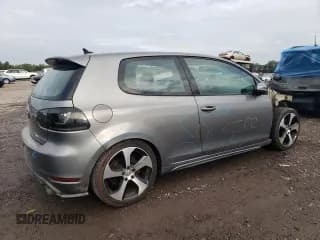 ✅ 2012 Volkswagen Golf GTI PZEV • VIN: WVWED7AJ3CW228845 • Лот: 72137924. Опубликован ранее на Copart с пробегом 151 310 миль. Бесплатный доступ к архиву аукционных продаж из США и подробный отчёт об истории автомобиля на DreamBid. Изображение 3.