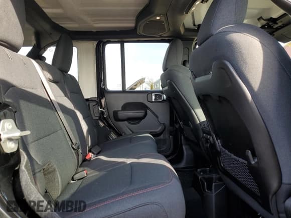 ✅ 2024 Jeep Wrangler Rubicon • VIN: 1C4PJXFG2RW275534 • Lot: 48775095. Wystawiony na Copart z przebiegiem 705 mil. Bezpłatny archiwum sprzedaży aukcyjnych z USA i szczegółowy raport historii pojazdu na DreamBid. Zdjęcie 10.