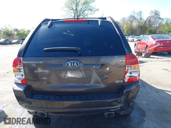 ✅ 2006 Kia Sportage LX • VIN: KNDJE723267219158 • Lot: 42055910. Listed on IAAI with 156,906 mi. Free auction sales archive from the USA and detailed vehicle history report at DreamBid. Image 19.