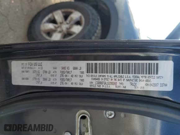 2018 Ram 1500 Tradesman z VIN 1C6RR6FG0JS299202, wystawiony jako Copart lot #81694485 z przebiegiem 151 868 mil mil oraz Szkoda całkowita • Salvage title. Historia ofert i sprzedaży dostępna na DreamBid. Obrazek 12.