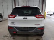 ✅ 2017 Jeep Cherokee Trailhawk L Plus • VIN: 1C4PJMBS4HW562350 • Lot: 42894916. Listed on IAAI with 107,518 mi. Free auction sales archive from the USA and detailed vehicle history report at DreamBid. Image 16.