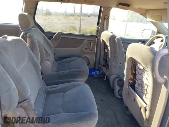 ✅ 2006 Toyota Sienna CE • VIN: 5TDZA23CX6S410297 • Lot: 43540657. Listed on IAAI with 235,234 mi. Free auction sales archive from the USA and detailed vehicle history report at DreamBid. Image 8.