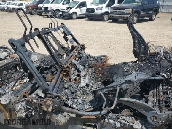 ✅ 2023 Ford F-350 XL • VIN: 1FT8W3BT3PEC25004 • Lot: 62421235. Wystawiony na Copart z przebiegiem Nie podano. Bezpłatny archiwum sprzedaży aukcyjnych z USA i szczegółowy raport historii pojazdu na DreamBid. Zdjęcie 10.