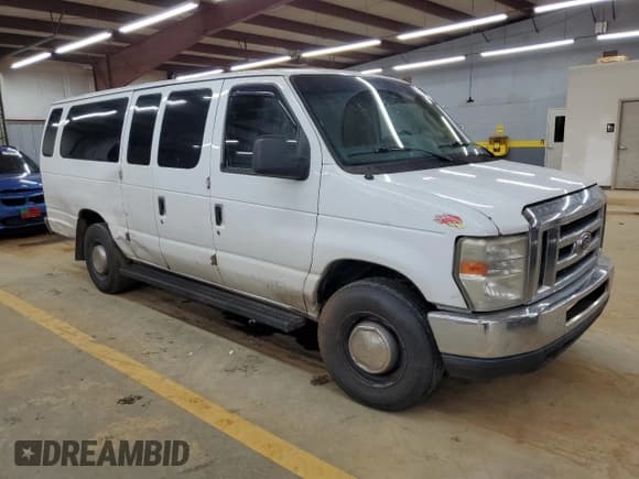 ✅ 2012 Ford Econoline Passenger XL • VIN: 1FBSS3BLXCDA57559 • Lot: 90638185. Listed on Copart with 537,844 mi. Free auction sales archive from the USA and detailed vehicle history report at DreamBid. Image 4.