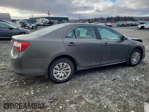 ✅ 2012 Toyota Camry SE • VIN: 4T1BF1FK9CU608940 • Lot: 64479435. Wystawiony na Copart z przebiegiem 152 530 mil. Bezpłatny archiwum sprzedaży aukcyjnych z USA i szczegółowy raport historii pojazdu na DreamBid. Zdjęcie 3.