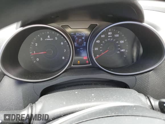 2015 Hyundai Veloster z VIN KMHTC6AD2FU229124, wystawiony jako Copart lot #51488653 z przebiegiem 62 406 mil mil oraz . Historia ofert i sprzedaży dostępna na DreamBid. Obrazek 9.