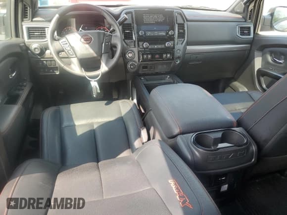 ✅ 2024 Nissan Titan Pro-4X • VIN: 1N6AA1ED8RN102260 • Лот: 68492705. Опубликован ранее на Copart с пробегом 9 887 миль. Бесплатный доступ к архиву аукционных продаж из США и подробный отчёт об истории автомобиля на DreamBid. Изображение 8.