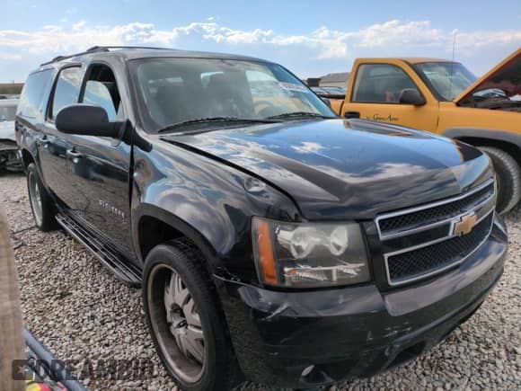 2010 Chevrolet Suburban LT z VIN 1GNUKJE35AR159623, wystawiony jako Copart lot #65005465 z przebiegiem 248 278 mil mil oraz Szkoda całkowita • Salvage title. Historia ofert i sprzedaży dostępna na DreamBid. Obrazek 4.