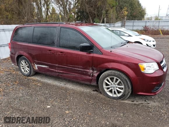 ✅ 2017 Dodge Grand Caravan SE • VIN: 2C4RDGBG1HR867536 • Lot: 89816215. Wystawiony na Copart z przebiegiem 203 234 mil. Bezpłatny archiwum sprzedaży aukcyjnych z USA i szczegółowy raport historii pojazdu na DreamBid. Zdjęcie 4.