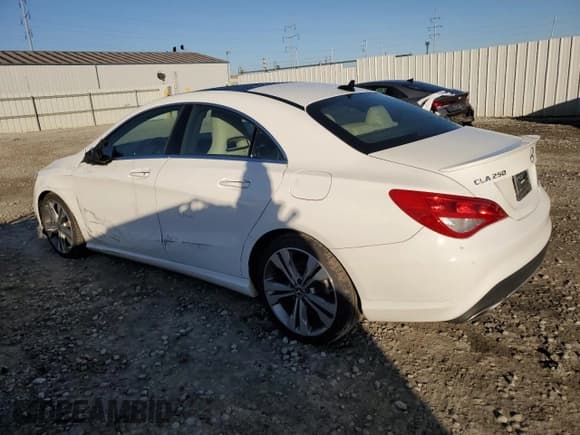 ✅ 2019 Mercedes-Benz CLA 250 • VIN: WDDSJ4GB9KN772481 • Lot: 92271895. Listed on Copart with 65,415 mi. Free auction sales archive from the USA and detailed vehicle history report at DreamBid. Image 2.