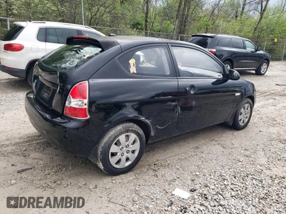 ✅ 2009 Hyundai Accent Auto GS • VIN: KMHCM36C09U120340 • Лот: 55758805. Опубликован ранее на Copart с пробегом 165 758 миль. Бесплатный доступ к архиву аукционных продаж из США и подробный отчёт об истории автомобиля на DreamBid. Изображение 3.
