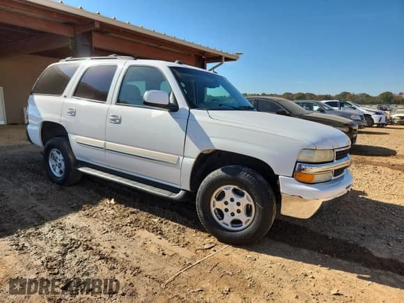 ✅ 2004 Chevrolet Tahoe LT • VIN: 1GNEC13ZX4J312282 • Lot: 92598595. Listed on Copart with 189,991 mi. Free auction sales archive from the USA and detailed vehicle history report at DreamBid. Image 4.