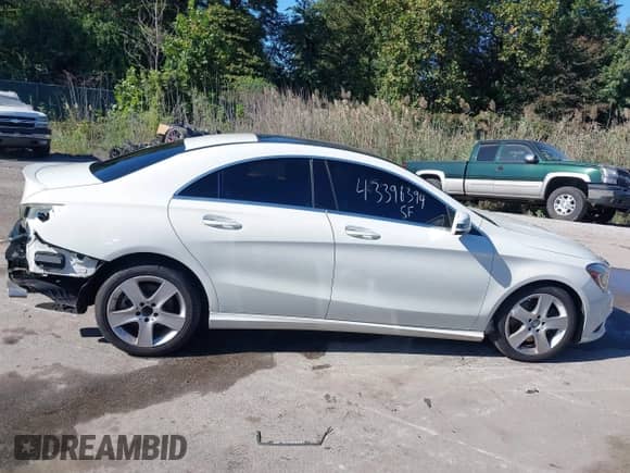2015 Mercedes-Benz CLA 250 with VIN WDDSJ4EB2FN177383, listed as a IAAI auction lot 43396394 with 93,562 mi miles and . Bid and sale history available at DreamBid. Image 14.